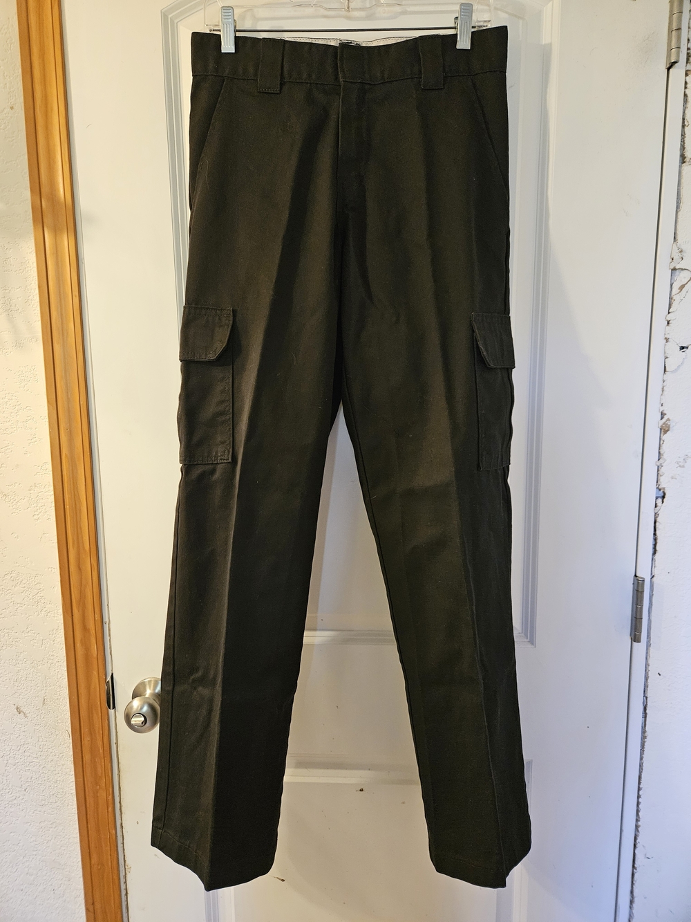 Dickies Black Cargo Pants with Side Pockets